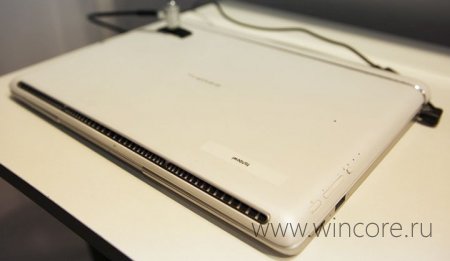 MWC 2013:    AMD Turbo Dock