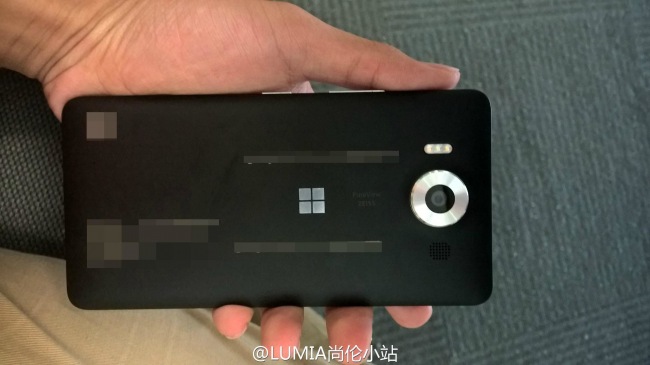 Ещё несколько фотографий Lumia 950 и 950 XL