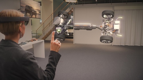 Microsoft и Volvo сделают автосалоны виртуальными с HoloLens