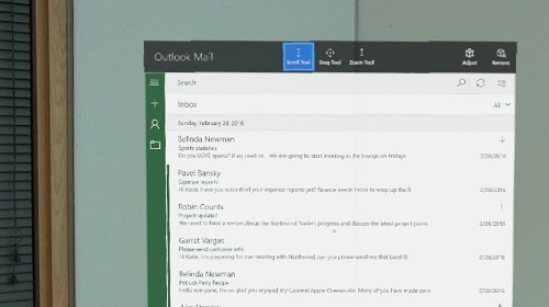    Outlook     Microsoft HoloLens