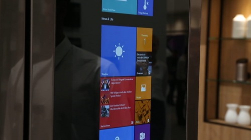LG предложила своим покупателям умный холодильник с Windows 10