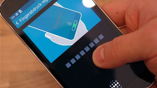 Microsoft запатентовала экранный сканер отпечатка пальца