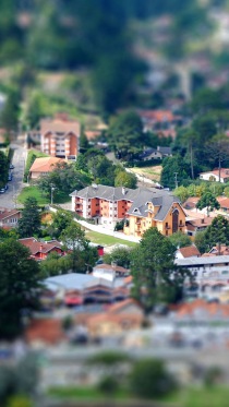 Tilt Shift      