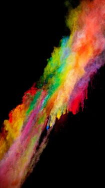 Colored Powder — яркие краски на тёмном фоне