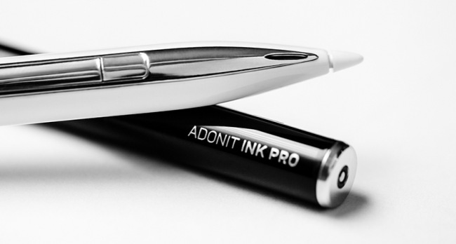 Adonit Ink Pro — стилус с указкой и микрофоном для Windows 10