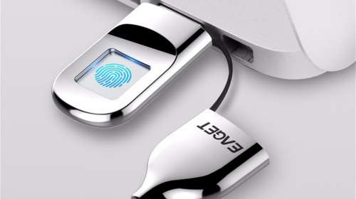 EAGET FU5 — флешка со сканером отпечатка пальца
