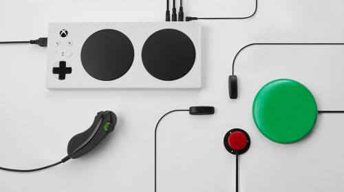 Microsoft   Xbox Adaptive Controller  