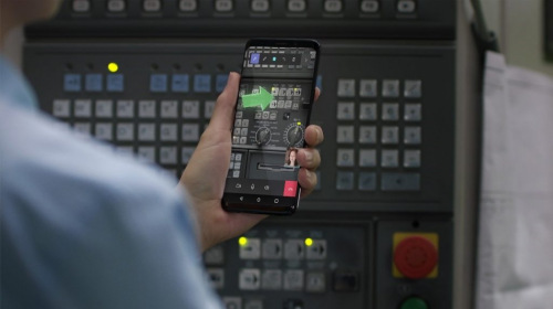 HoloLens ����� �� Android � iOS